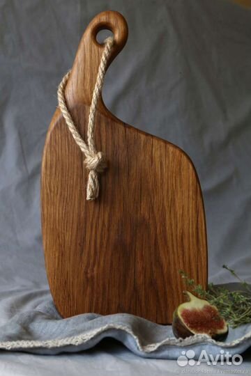 Доска разделочная из дуба ручной работы