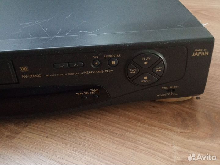 Видеомагнитофон panasonic