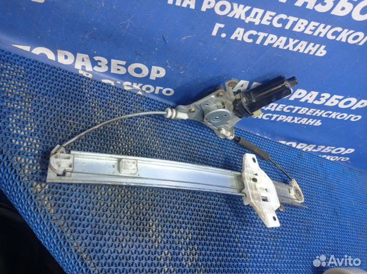 Задний левый стеклоподъёмник Hyundai Accent седан