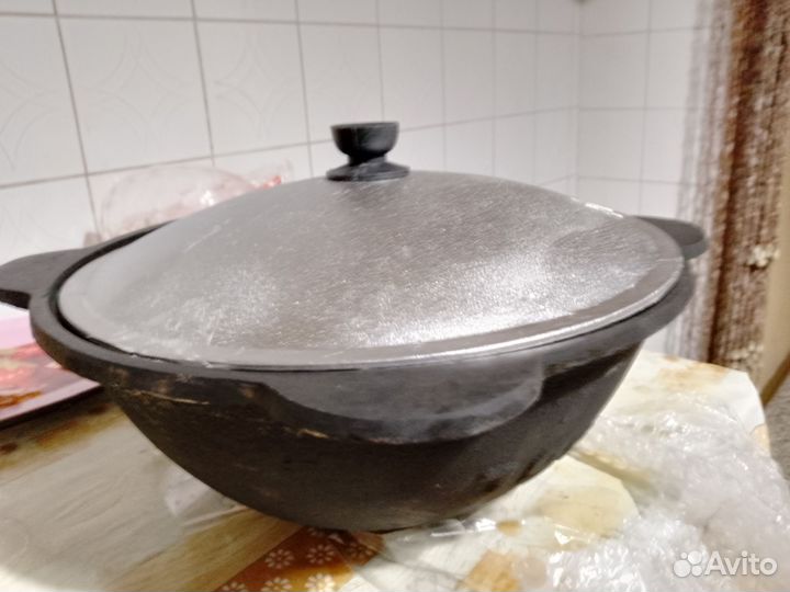 Казан чугунный