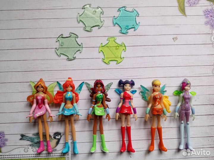 Коллекционные фигурки Winx 2006 из Kinder