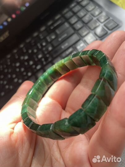 Авантюрин зеленый браслет