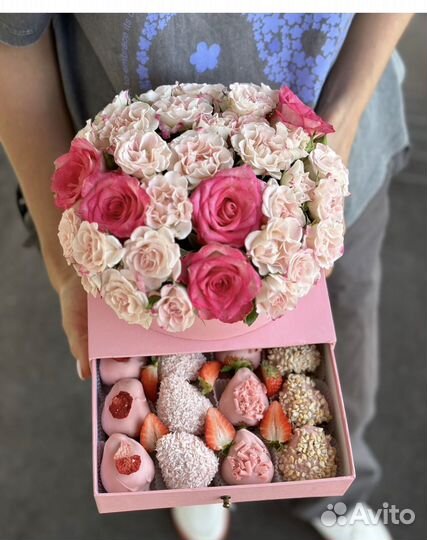 Клубника в шоколаде букеты казань