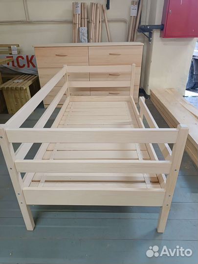 Кровать детская