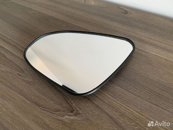 Левое зеркало toyota camry XV50