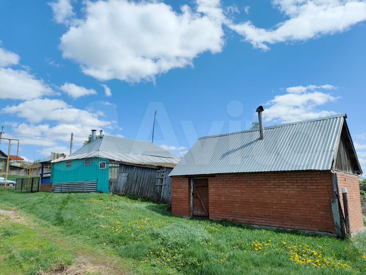 Дом 36,8 м² на участке 20 сот.