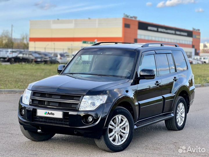 Mitsubishi Pajero 3.2 AT, 2013, 155 487 км
