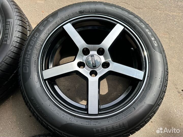 Новый комплект колес на Volkswagen Polo R15