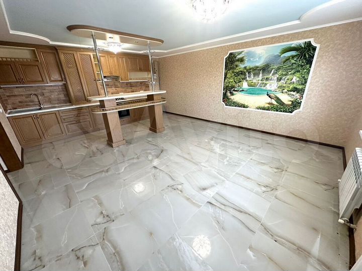 2-к. квартира, 75 м², 5/5 эт.