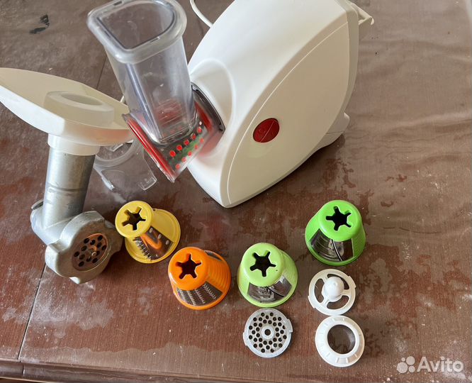 Мясорубка электрическая Moulinex