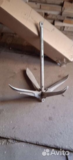 Якорь для лодки