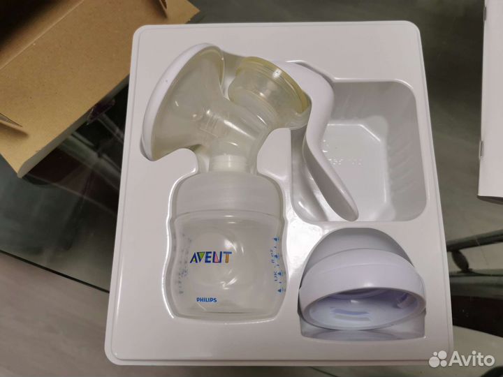 Ручной молокоотсос Philips Avent SCF 330