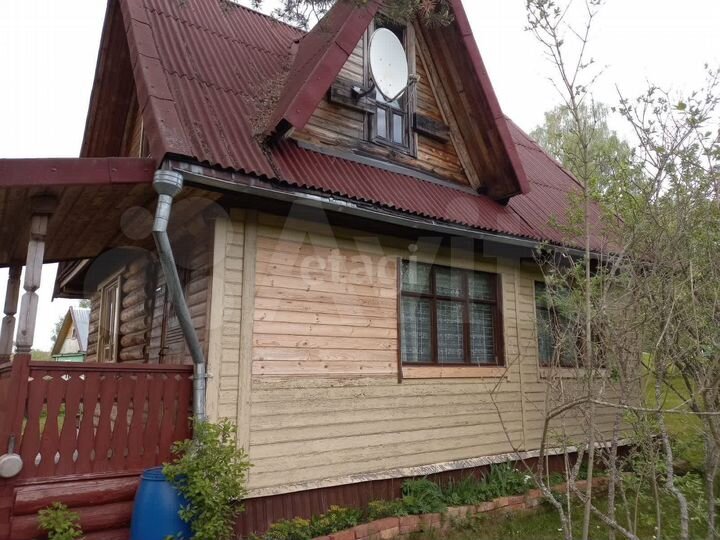 Дом 63,9 м² на участке 8,4 сот.