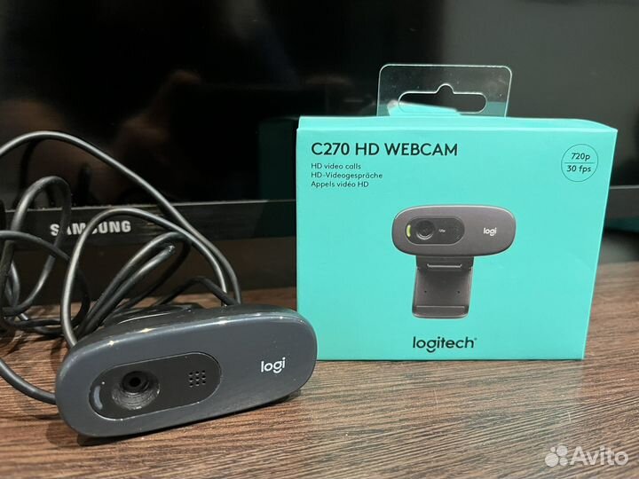 Веб-камера HD Logitech C270