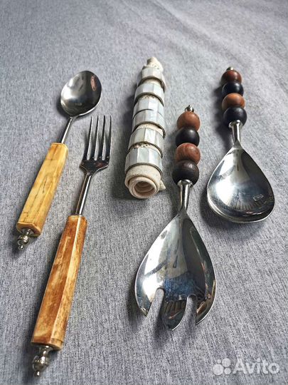 Приборы для сервировки стола, кольца для салфеток