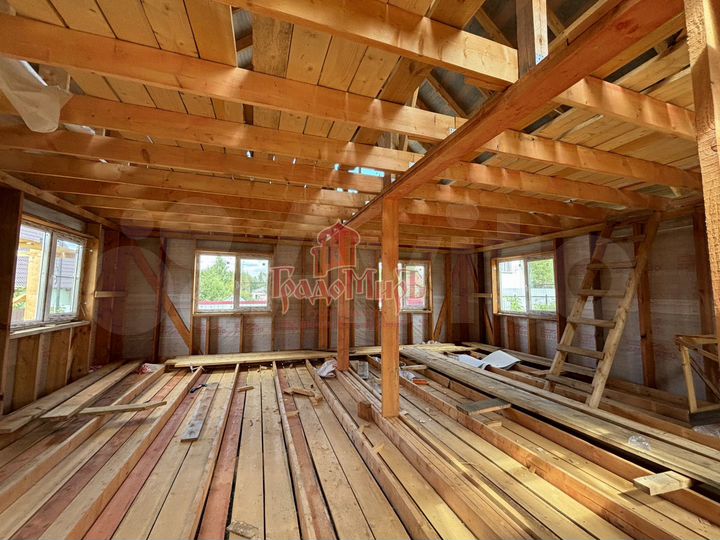 Дом 110 м² на участке 5,4 сот.