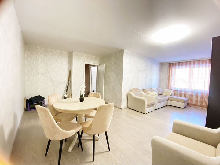 2-к. квартира, 61 м², 3/3 эт.