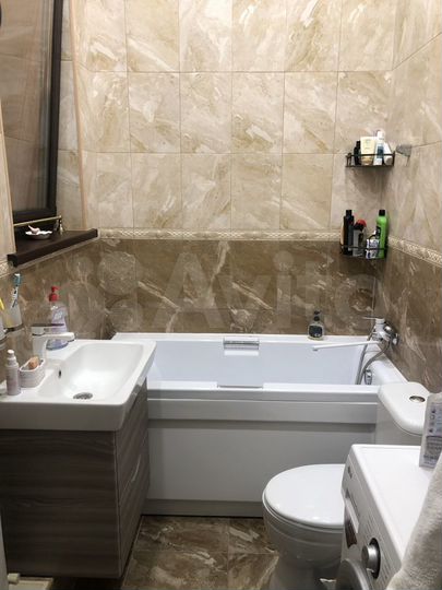 2-к. квартира, 61 м², 1/3 эт.