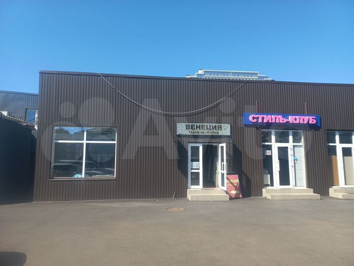 Торговая площадь, 65 м²