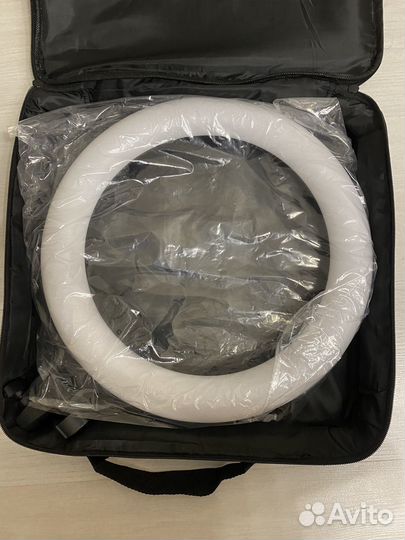 Кольцевая лампа 35 см со штативом