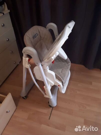 Стул для кормления