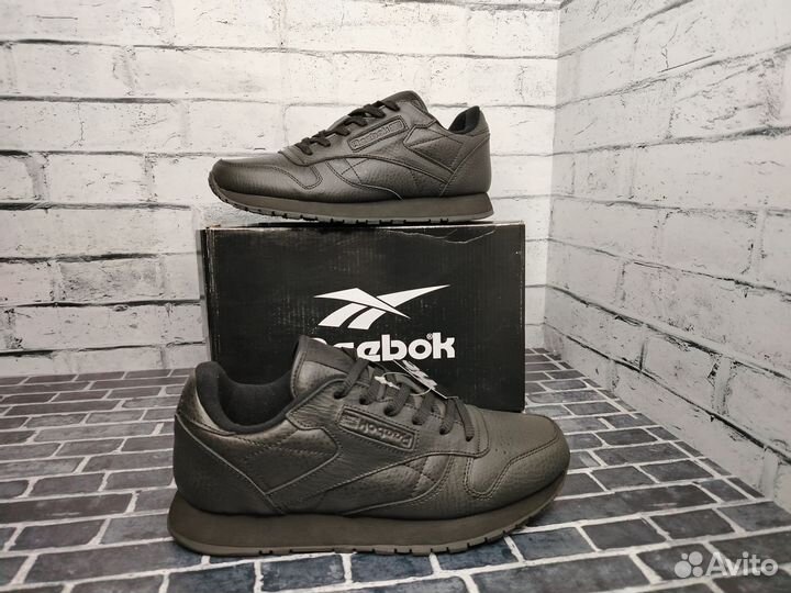 Кроссовки кожаные Reebok 26см