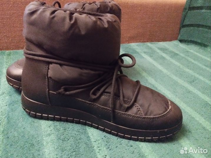 Зимние дутики женские