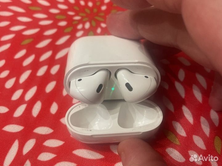 Airpods 2