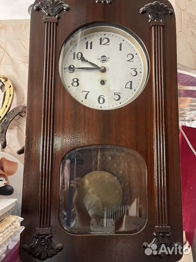 Старинные настенные часы