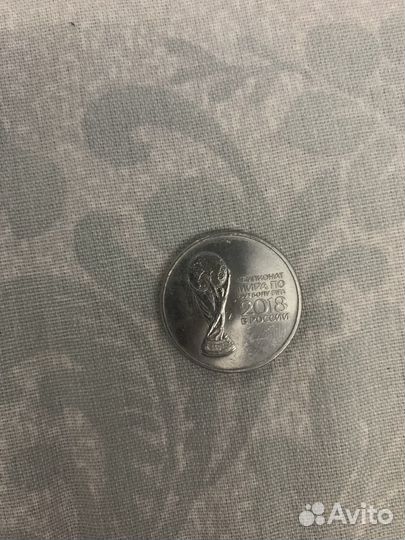 Банкнота 100 рублей чм по футболу