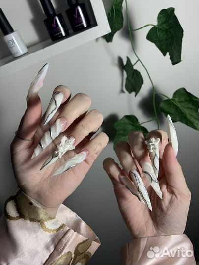 Наращивание ногтей