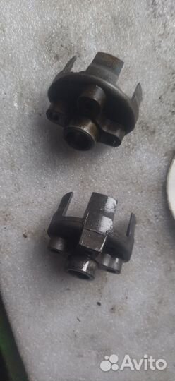 Упор в коробку мотоцикла Иж