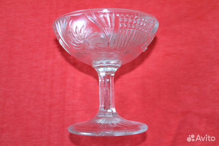 Старинная ваза - конфетница