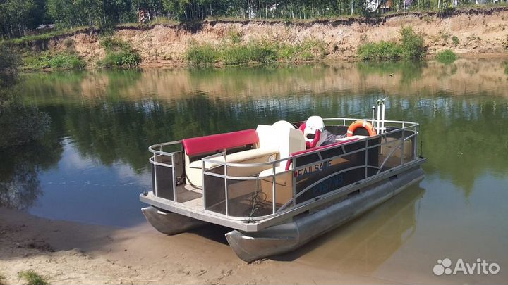 Прогулки на катере