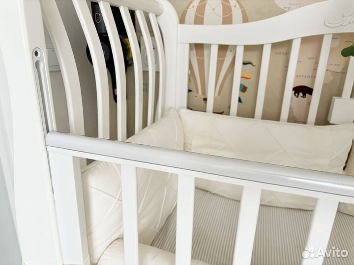 Кроватка гандылян из массива бука с маятником,ящик