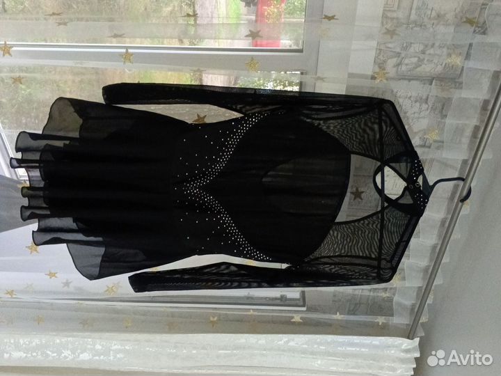 Костюм для фигурного катания