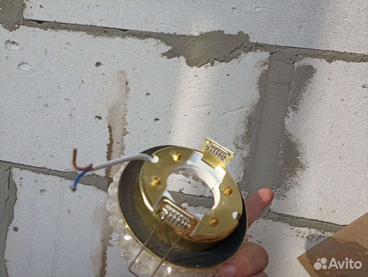 Точечные светильники новые