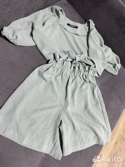 Костюм женский