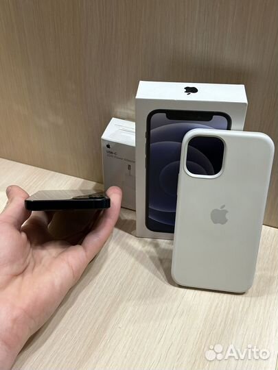 iPhone 12 mini, 64 ГБ