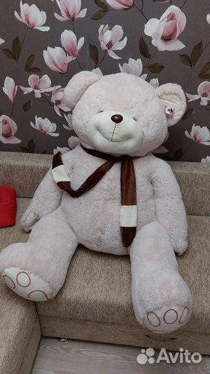 Большие плюшевые медведи