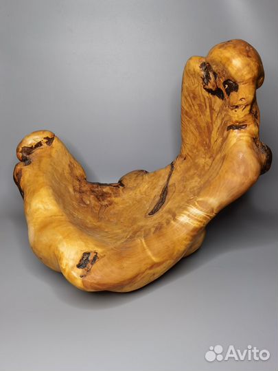 Ваза интерьерная из дерева