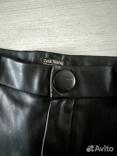 Кожаные брюки Zara