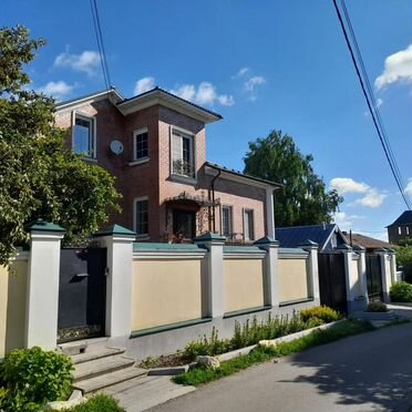 У Спасской Башни