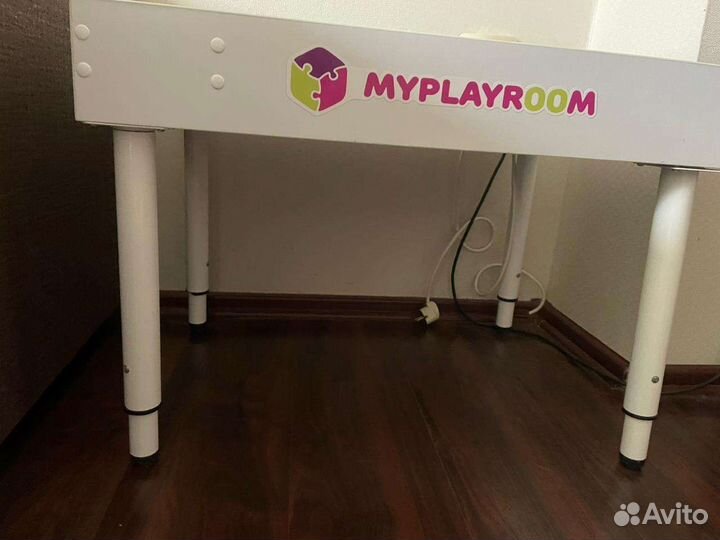 Столик для игр