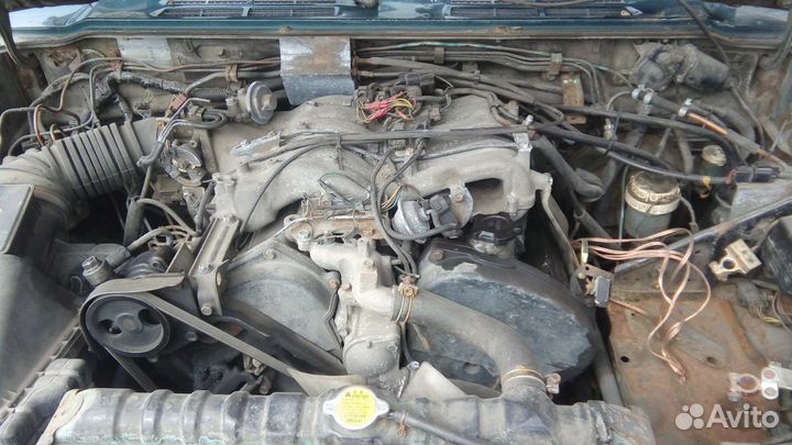 Двс Паджеро 2 6G74 на зч