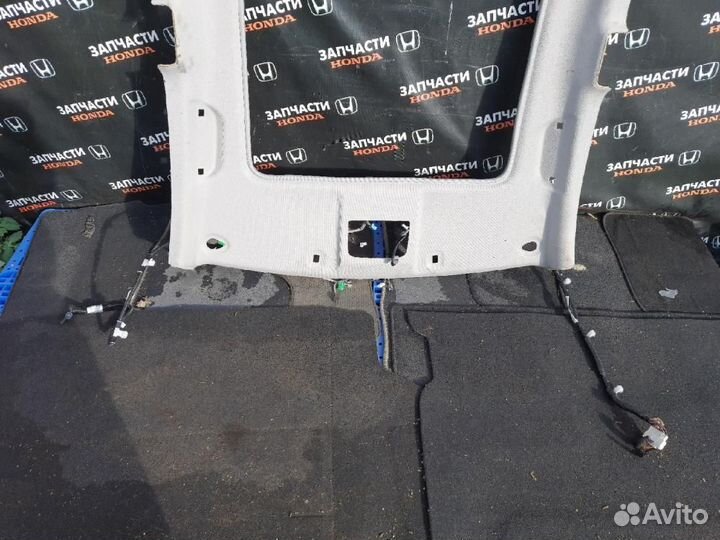 Обшивка потолка Honda Civic