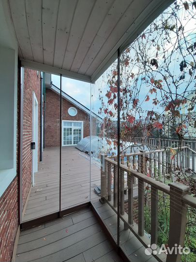 Безрамное остекление веранд