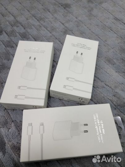 Зарядка на iPhone 20w