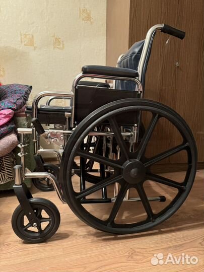 Инвалидная коляска