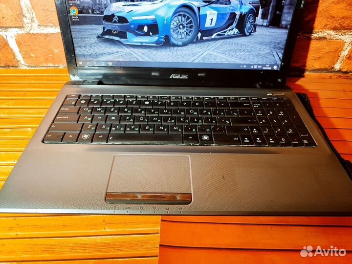 Asus A52J - Core i3 \ 3 Озу \ 512 Видео \ 250 HDD